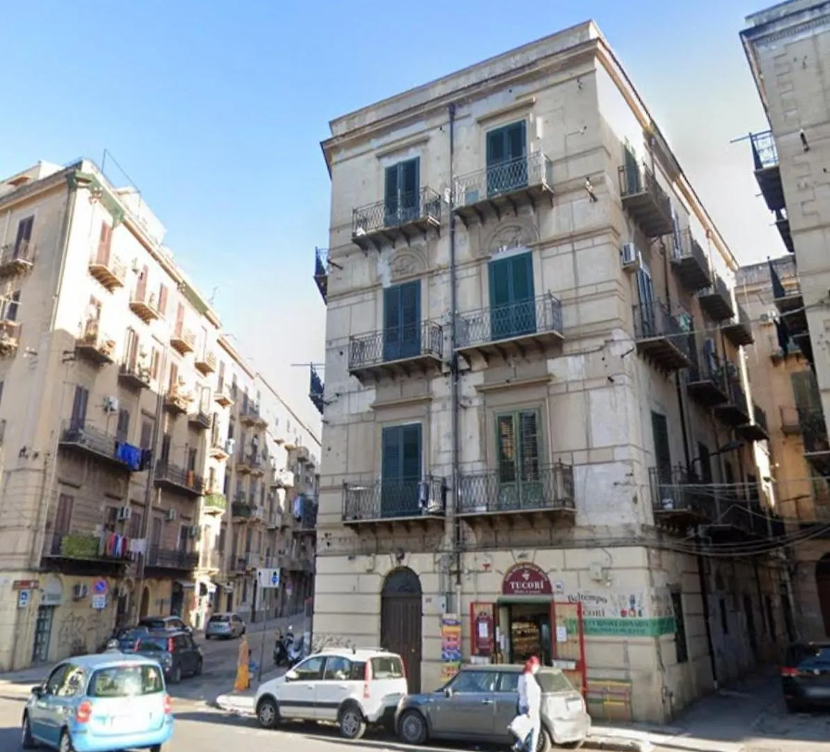 Ferienwohnung Palermo Centro Sampei Italien